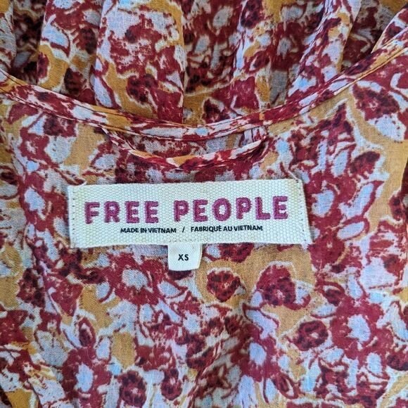 Free People XS Top Boho Cottagecore Fairy Grunge Whimsigoth Gypsy Bell Sleeves - Picture 2 of 15